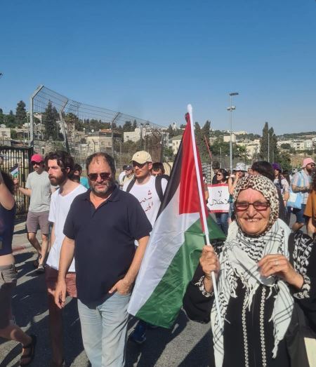 كسيف: رفع العلم الفلسطيني في كل مكان حق أساسي 